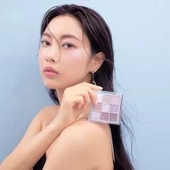 Glitterpedia Eye Palette N°4 All of Lavender Fog von Unleashia