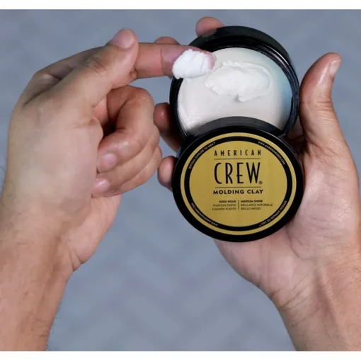 Haarstyling Molding Clay von American Crew