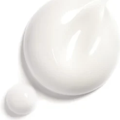 HYDRA BEAUTY HYDRA BEAUTY CAMELLIA WATER CREAM Hydratisierendes und Leuchtkraft Steigerndes Creme-Fluid von CHANEL