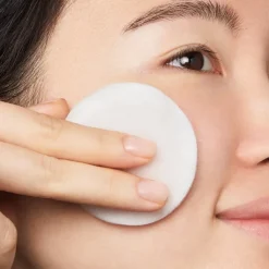 Kiehl's Daily Refining Milk-Peel Toner