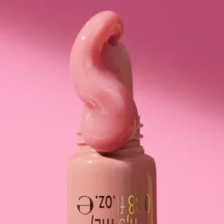 Kiss & Glow Peptide Lip Tint von Catrice