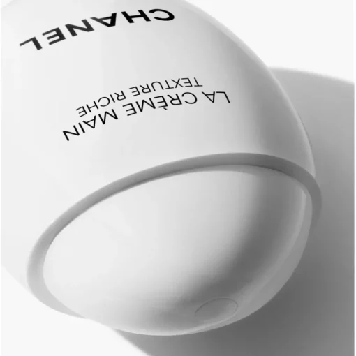LA CREME MAIN LA CRÈME MAIN TEXTURE RICHE nährt-schützt-schenkt Leuchtkraft von CHANEL