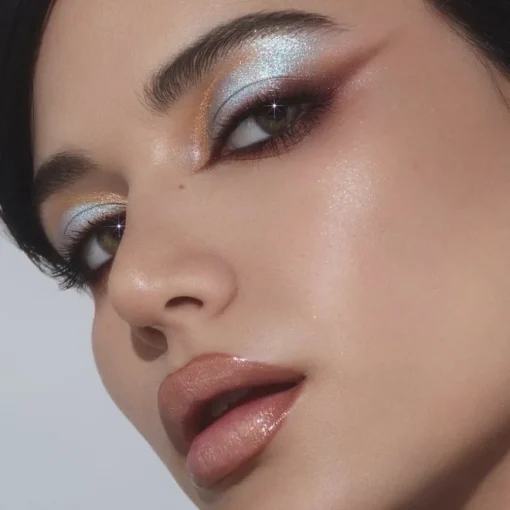 Lidschatten Cosmos Eyeshadow Palette von Anastasia Beverly Hills