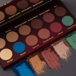 Lidschatten Eyeshadow Palette von Luvia Cosmetics