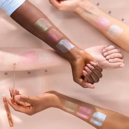 Lidschatten Space Glam Liquid Chrome Eyeshadow von Catrice
