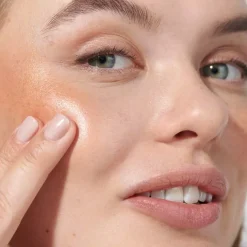 Lip to Cheek von Dr. Hauschka