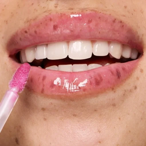 Lipgloss Extreme Shine Volume Lipgloss von Essence