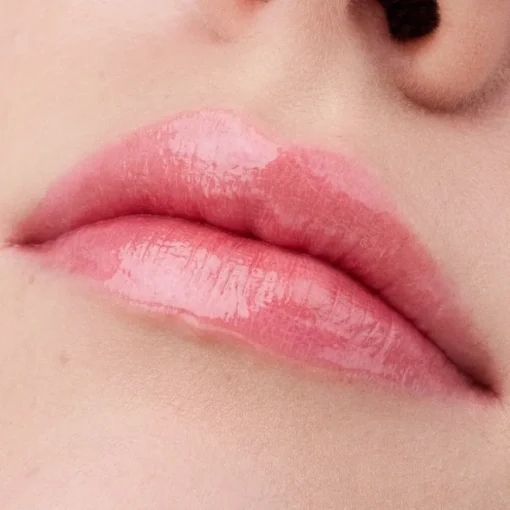 Lipgloss Marble-licious Liquid Lip Balm von Catrice
