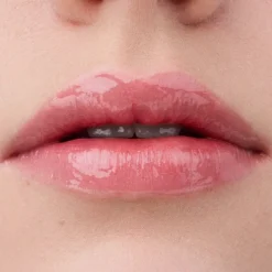 Lipgloss Marble-licious Liquid Lip Balm von Catrice