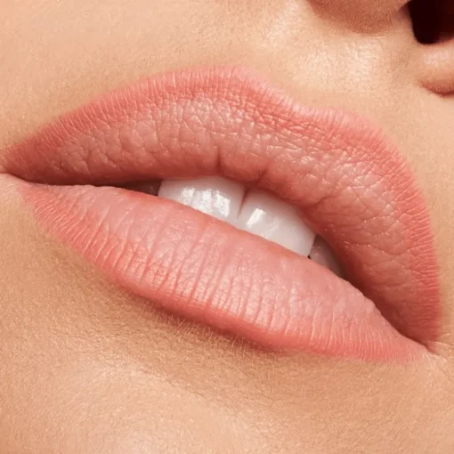 Lipliner 8H Matte Comfort Lipliner von Essence