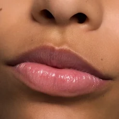 Lippenpflege JUICY BOMB Glossy Butter Balm von Essence