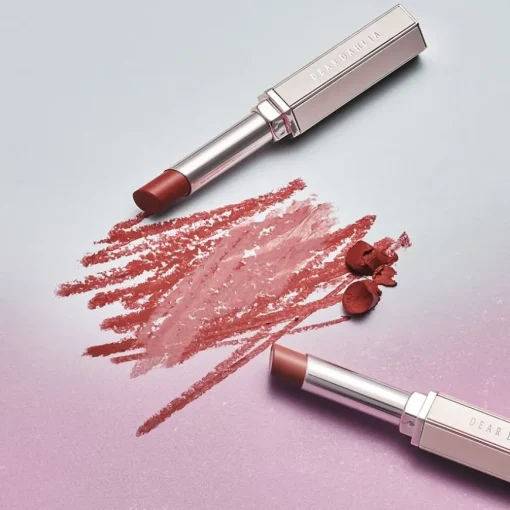 Lippenstift Allure Sheer Velvet Lip Stick von DEAR DAHLIA