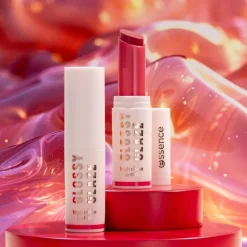 Lippenstift Glossy Glaze High Shine Lipstick von Essence