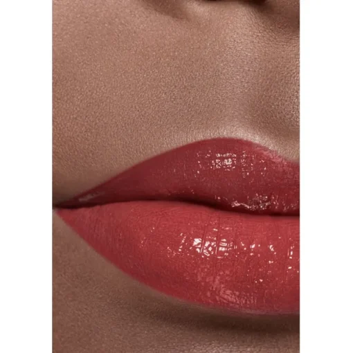 LIPPENSTIFTE ROUGE COCO BAUME - GLÄNZEND Getönter, feuchtigkeitsspendender, verschönernder Lippenbalsam mit individueller Farbintensität von CHANEL