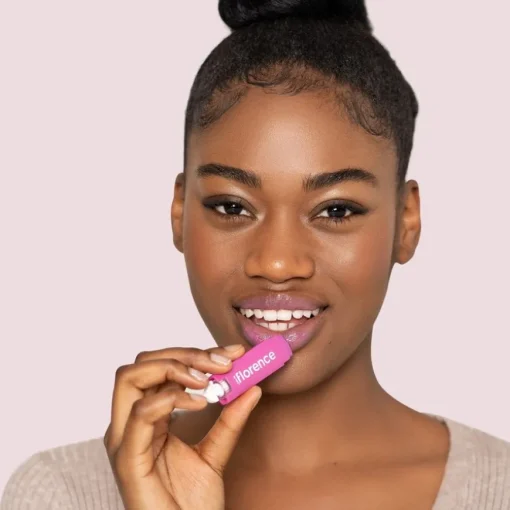 Lips Oh Whale Tinted Lipbalm von florence by mills