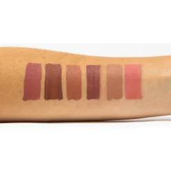 Lipstick Ms. Nude York x Triff Matt(e) Hughes von The Balm