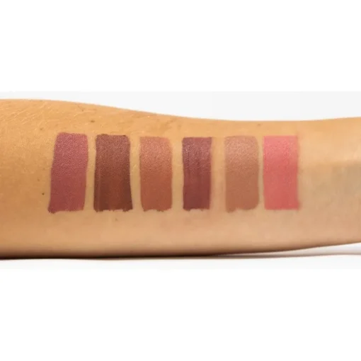 Lipstick Ms. Nude York x Triff Matt(e) Hughes von The Balm