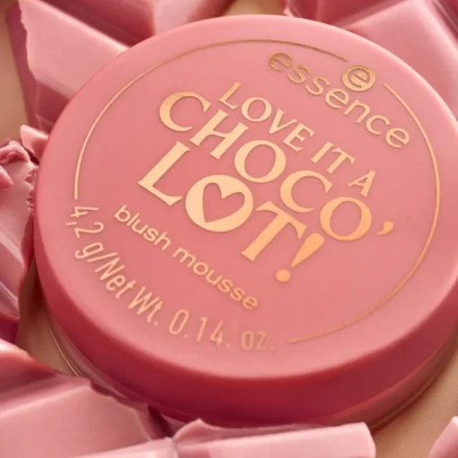 Love it a Choco'Lot Blush Mousse von Essence