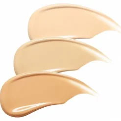 Make-up BB Cream von Douglas Collection