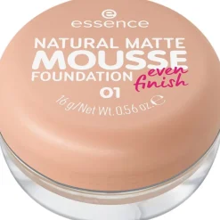 Make-up Natural Matte Mousse Foundation von Essence