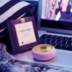 Maskenbehandlung Call It a Night UFO Activated Mask von Foreo