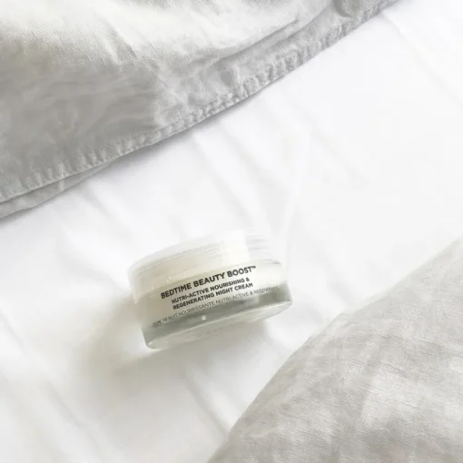 Moisturiser Bedtime Beauty Boost von OSKIA LONDON