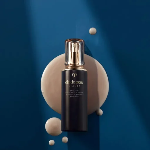 Moisturizer Intensive Fortifying Emulsion von Clé de Peau Beauté