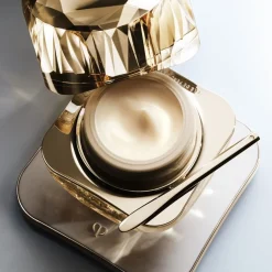 Moisturizer La Crème von Clé de Peau Beauté