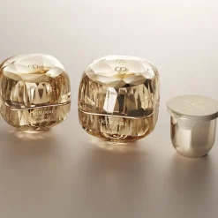 Moisturizer La Crème von Clé de Peau Beauté