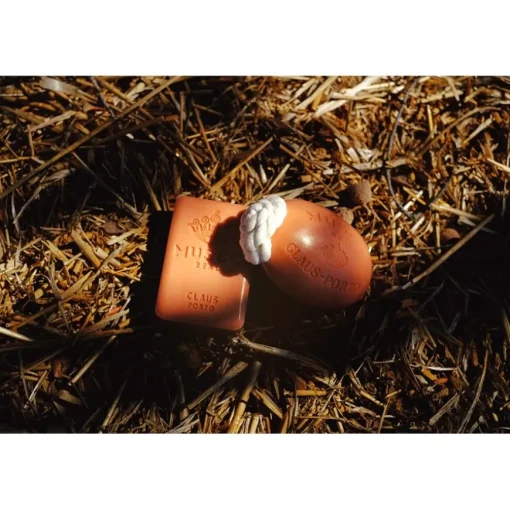 Musgo Real Soap on a Rope Puro Sangue von Claus Porto