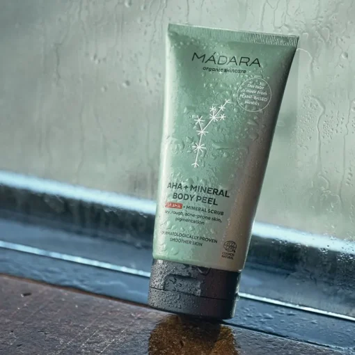 MÁDARA AHA+ Mineral Body Peel