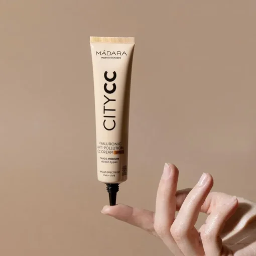 MÁDARA CITYCC Hyaluronic Anti-Pollution CC Cream SPF15