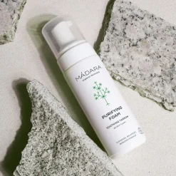 MÁDARA Purifying Foam