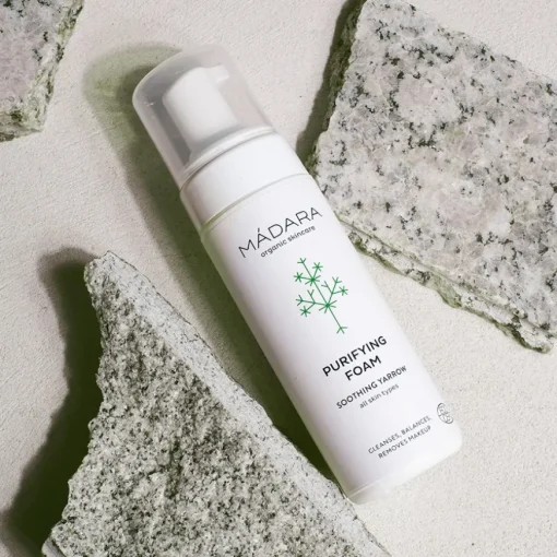 MÁDARA Purifying Foam