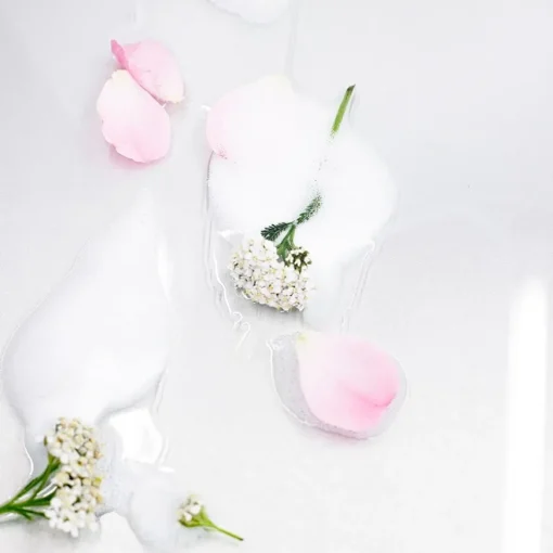 MÁDARA Purifying Foam
