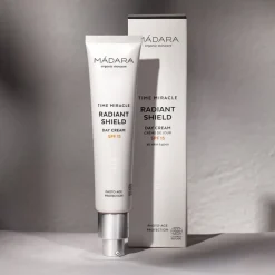 MÁDARA Radiant Shield Day Cream SPF15