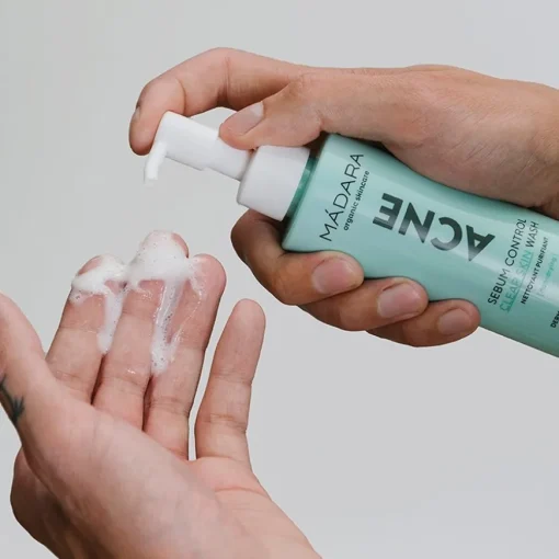 MÁDARA Sebum Control Clear Skin Wash