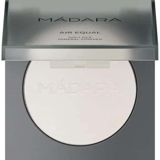 MÁDARA Soft Silk Mineral Powder Air Equal