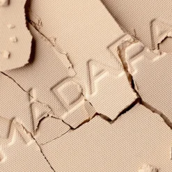 MÁDARA Soft Silk Mineral Powder Air Equal
