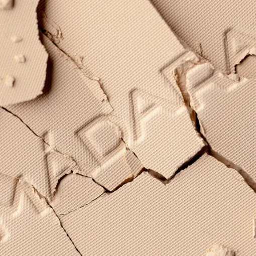 MÁDARA Soft Silk Mineral Powder Air Equal