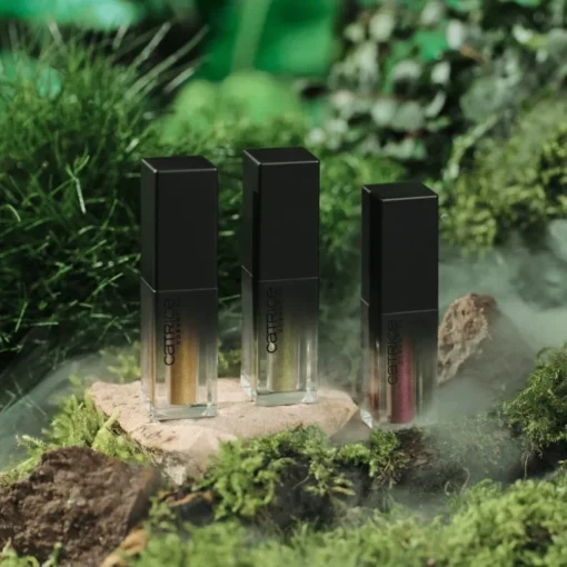 MYSTIC FOREST Metallic Liquid Eyeshadow von Catrice