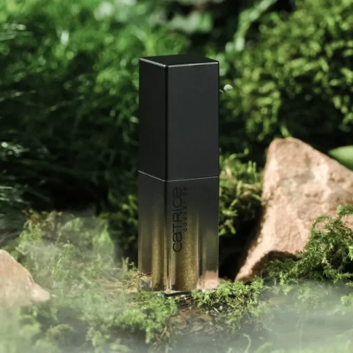 MYSTIC FOREST Metallic Liquid Eyeshadow von Catrice