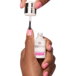 Nagellack Extreme Last Top Coat von Essence