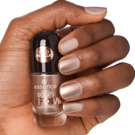 Nagellack Satin CHROME Nail Polish von Essence