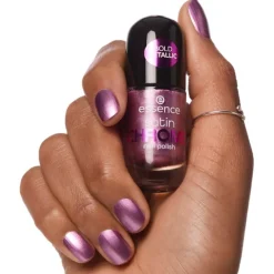 Nagellack Satin CHROME Nail Polish von Essence