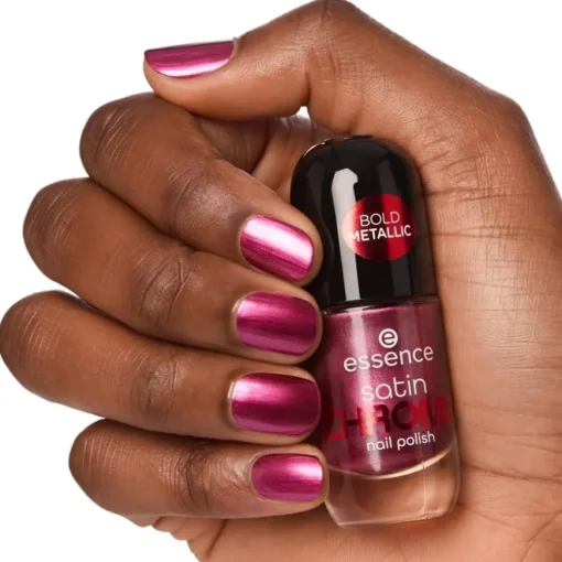 Nagellack Satin CHROME Nail Polish von Essence