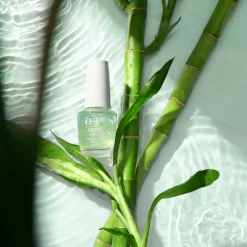 Nature Strong Nail Lacquer von OPI