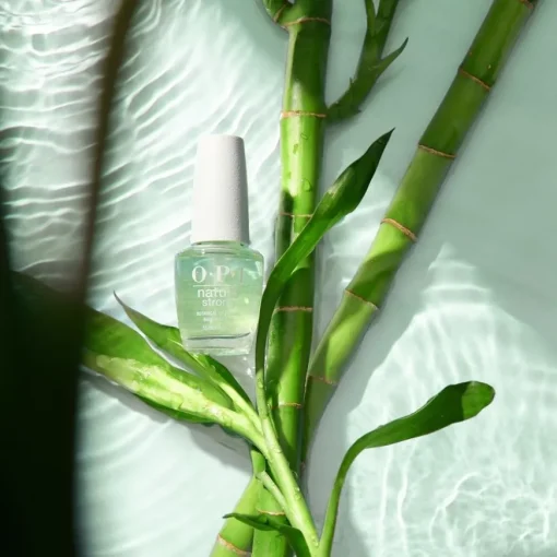 Nature Strong Nail Lacquer von OPI