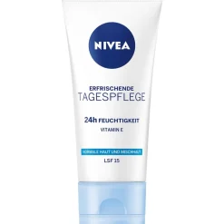 NIVEA Erfrischende Tagespflege LSF 15