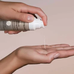 No Frizz Smooth Styling Serum von Living Proof
